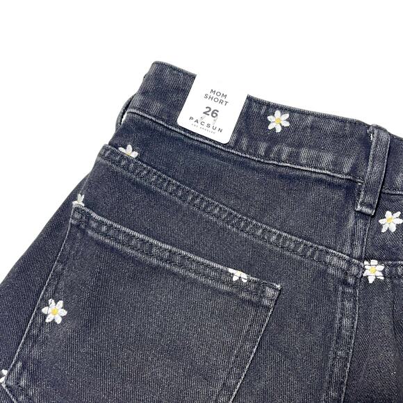 NWT PacSun Mom Short SZ 26 Black Daisy Embroidery - Picture 5 of 7